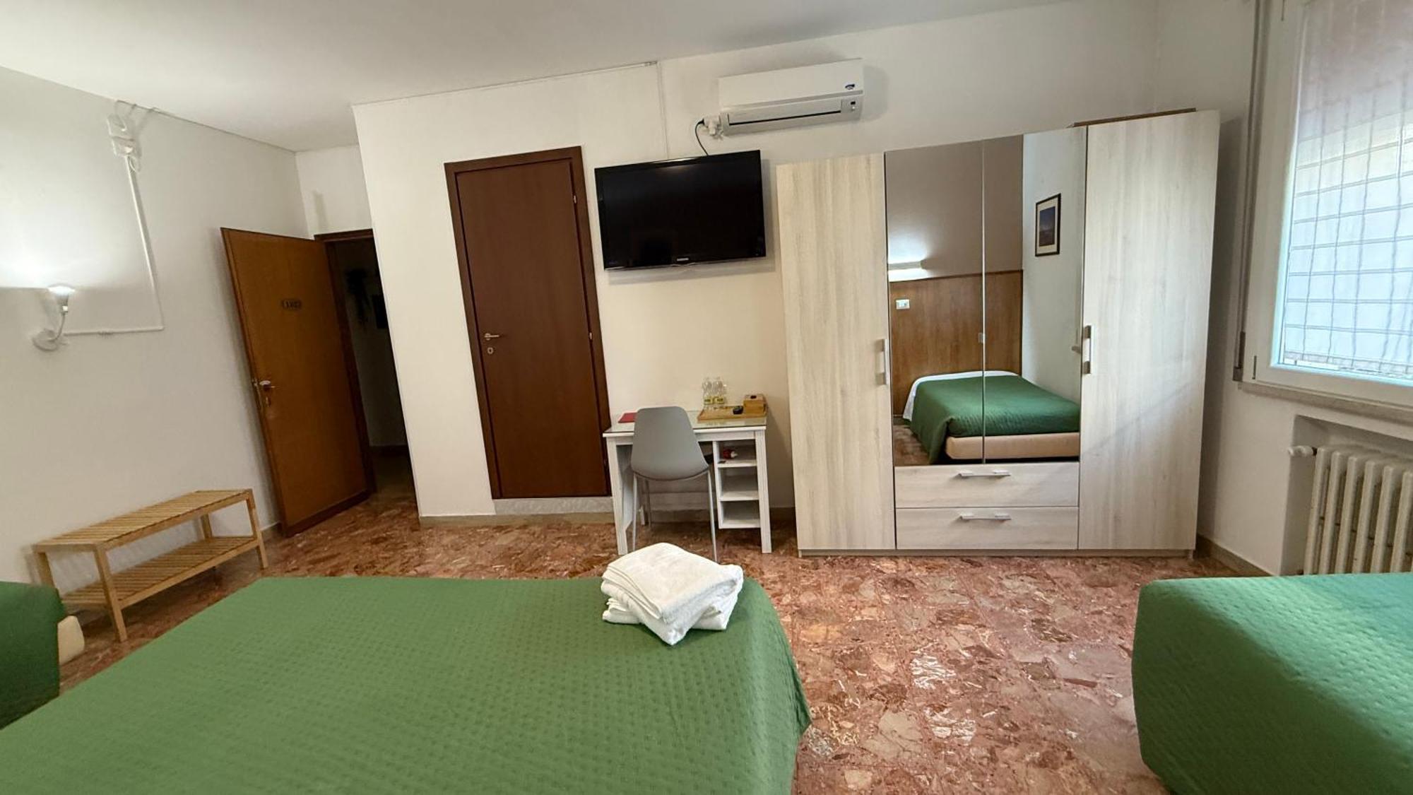 216 Venice Местре Экстерьер фото